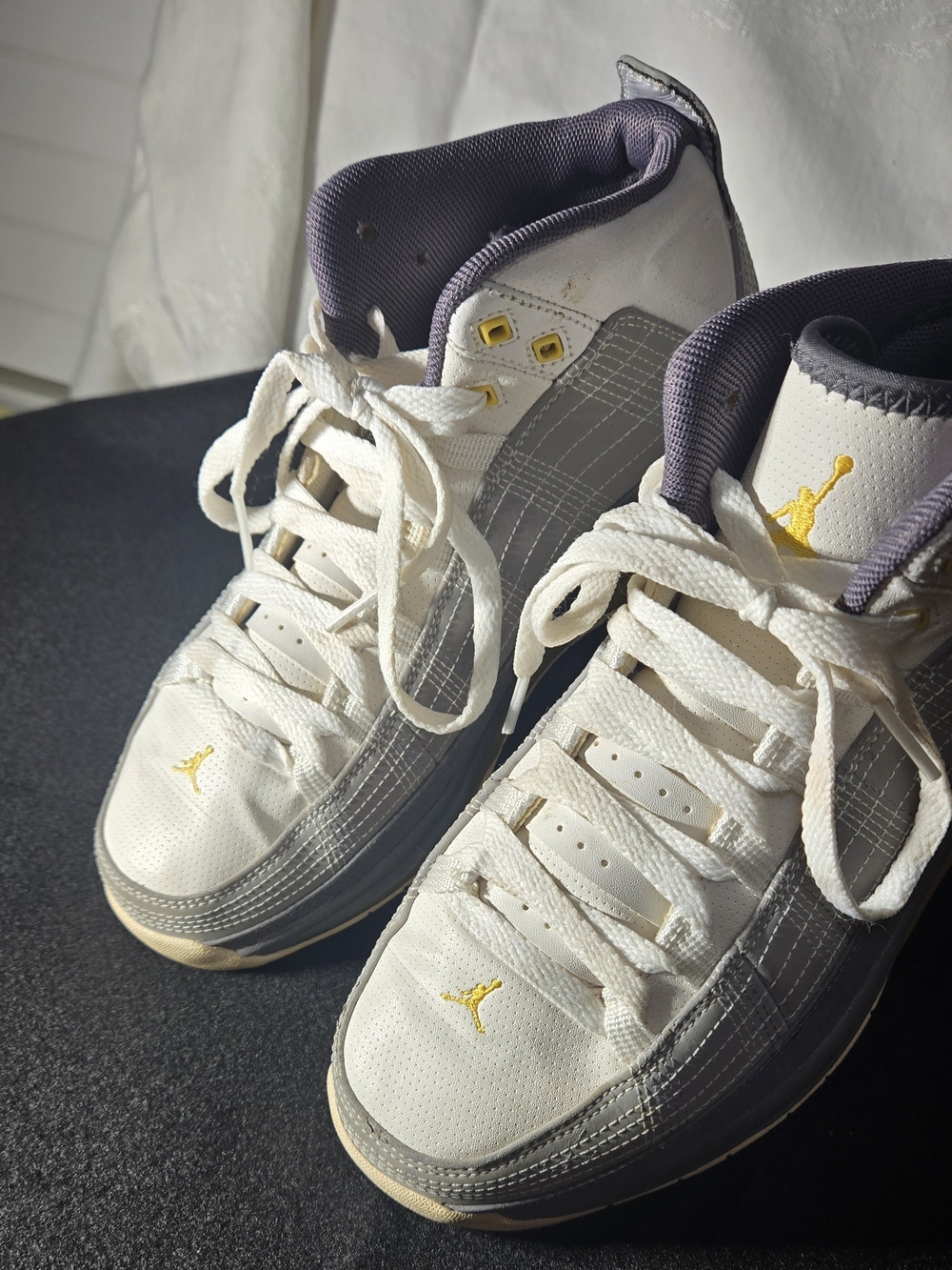 Jordan Flight Flight-O-G 6Y White Stealth Grey Yellow 415143-104 Sneakers